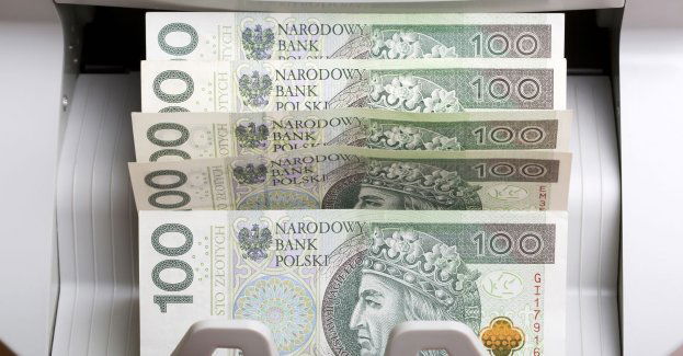 29-latka oszukana na 220 tys. zł metodą na pracownika banku