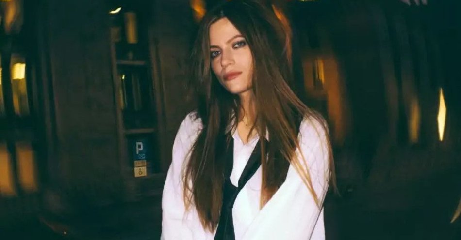 zdjęcie: Bal sylwestrowy w stylu lat 80./90. z muzyką na żywo / kupbilecik24.pl / Bal sylwestrowy w stylu lat 80./90. z muzyką na żywo