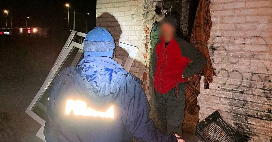 zdjęcie: Toruń: policja apeluje o pomoc dla osób w kryzysie bezdomności / fot. KMP w Toruniu