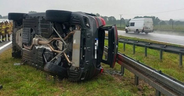 Groźnie wygladająca kolizja na S7