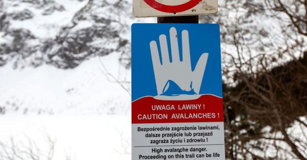 W Tatrach ponownie lawinowa trójka; na szczytach silny wiatr