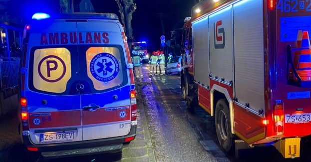 W wypadkach drogowych zginęło w ubiegłym roku prawie 1,9 tys. osób