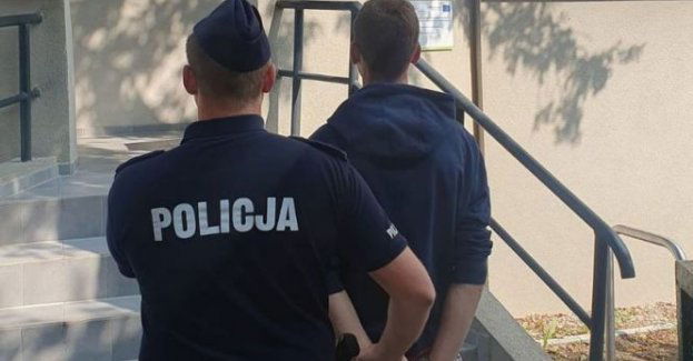 Włamali się do mieszkania, zostali zatrzymani.