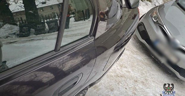 Ma już trzy sądowe zakazy kierowania pojazdami, ale ponownie wsiadł „za kółko”