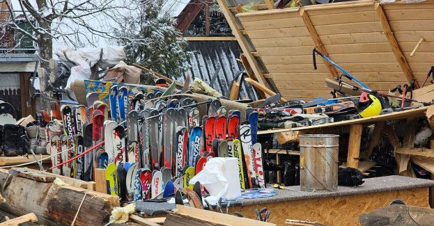 Wybuch gazu zniszczył drewniany budynek na Gubałówce w Zakopanem