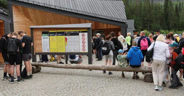 Wiatr osłabł; TPN przywrócił sprzedaż biletów na szlaki