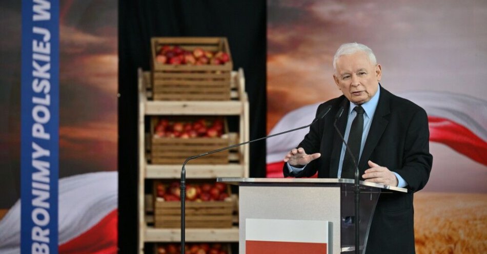 zdjęcie: W sobotę w Starym Lubotyniu konferencja PiS dotycząca rolnictwa / Stary Lubotyń, 24.01.2026. Prezes PiS Jarosław Kaczyński podczas konwencji programowej Prawa i Sprawiedliwości w Starym Lubotyniu, 24 bm. Konwencja poświęcona jest sprawom polskiego rolnictwa. (sko) PAP/Przemysław Piątkowski