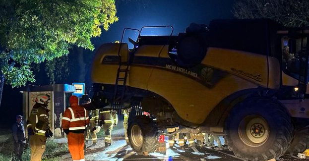 Zdarzenie drogowe z kombajnem