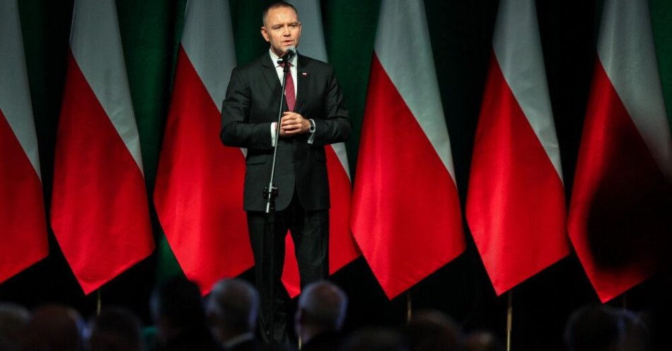 zdjęcie: Prezydent wyraził nadzieję, że jeszcze w grudniu będzie mógł podpisać ustawę górniczą / Katowice, 05.12.2025. Prezydent RP Karol Nawrocki przemawia podczas uroczystej Akademii Barbórkowej KWK „Staszic-Wujek”, 5 bm. w Muzeum Hutnictwa Cynku „Walcownia