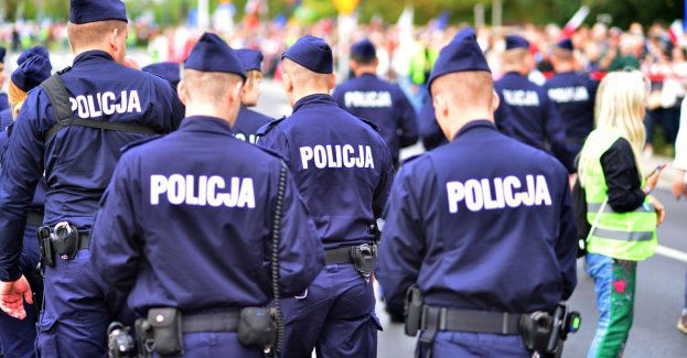 Prawie 90 funkcjonariuszy policji i PSP jedzie na pomoc powodzianom