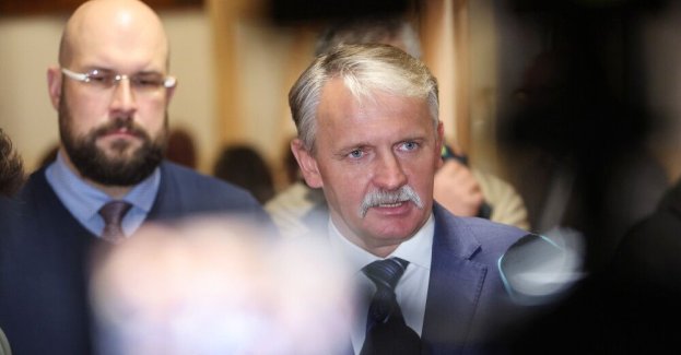 Prokuratura okręgowa nadzoruje śledztwo ws. nożownika od quadów