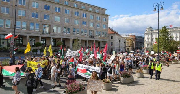 Ulicami Warszawy przeszedł marsz solidarności z Palestyną