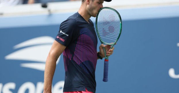 Turniej ATP w Tokio - Hurkacz wyeliminowany w 2. rundzie