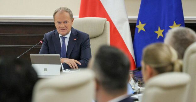 Sondaż dla „WP”: 44,6 proc. pytanych przeciw zastąpieniu Tuska przez Sikorskiego na stanowisku premiera