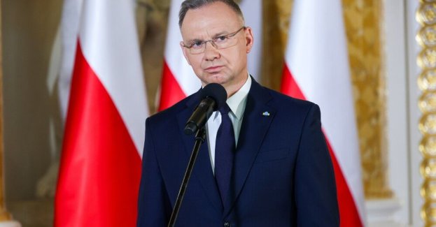Jestem głęboko poruszony tragedią, do której w środę doszło na UW