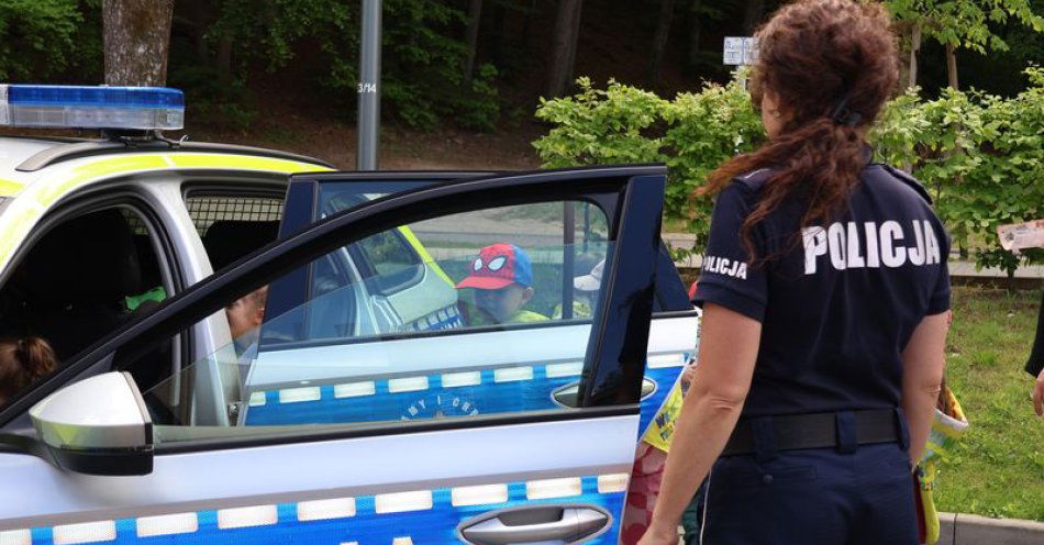 zdjęcie: Policjanci z Wejherowa opanowali Wodne Ogrody! / fot. nadesłane