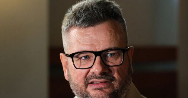 Były Komendant Główny Policji Jarosław Szymczyk oskarżony ws. granatnika