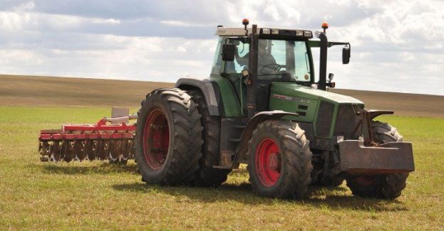 Rolnicza blokada dróg pod Płońskiem