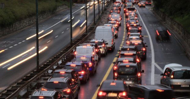 W czwartek zamknięcie północnej jezdni Trasy Łazienkowskiej na Pradze