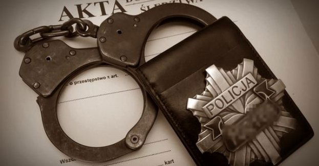 53-latek usłyszał zarzut za fałszywe zawiadomienie o podłożeniu ładunku wybuchowego