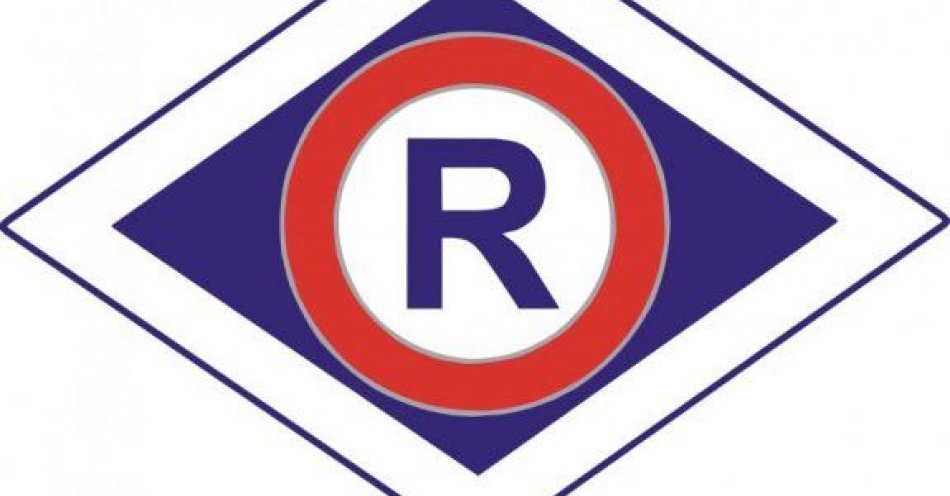 zdjęcie: Przed Świętami apel policji o bezpieczeństwo na drogach / fot. KPP w Policach