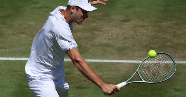 Wimbledon - Hurkacz skreczował w drugiej rundzie