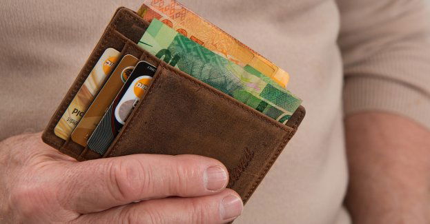 Sprawca serii kradzieży w rękach policji; kradł portfele w przedpokojach