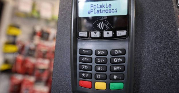 Ośmiu na dziesięciu badanych Polaków docenia łatwość płatności mobilnych