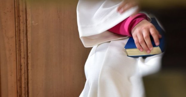Gwałcił i molestował ministranta; 8 lat bezwzględnego więzienia dla b. księdza Krzysztofa G.