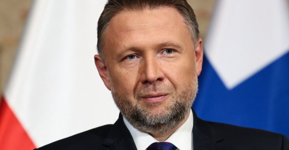 zdjęcie: Kierwiński: na przejętych od wojska terenach w centrum Wrocławia powstanie policyjny kompleks / Gdańsk, 28.10.2025. Minister spraw wewnętrznych i administracji Marcin Kierwiński podczas konferencji prasowej po spotkaniu ministrów spraw wewnętrznych Polski, Litwy, Łotwy, Estonii, Finlandii, Norwegii, Szwecji, Danii i Niemiec, 28 bm. w Filharmonii Bałtyckiej w Gdańsku. Tematem spotkania było bezpieczeństwo w regionie basenu Morza Bałtyckiego. (sko) PAP/Adam Warżawa