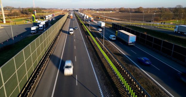 Blisko dwie trzecie polskich kierowców planuje w tym sezonie wyjazd turystyczny po Polsce własnym autem. Tylko 15 proc. z nich nie ma w związku z tym
