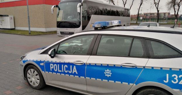 Nietrzeźwy kierowca autokaru