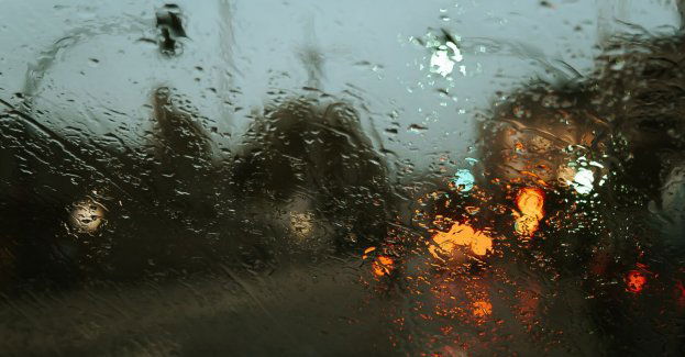 We wtorek chłodno i przelotne opady deszczu