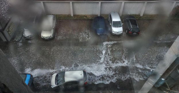 RCB ostrzega przed intensywnymi opadami deszczu