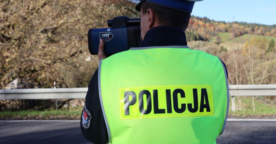 zdjęcie: Policja zapowiada wzmożone kontrole na drogach podczas weekendu / fot. KPP w Ustrzykach Dolnych