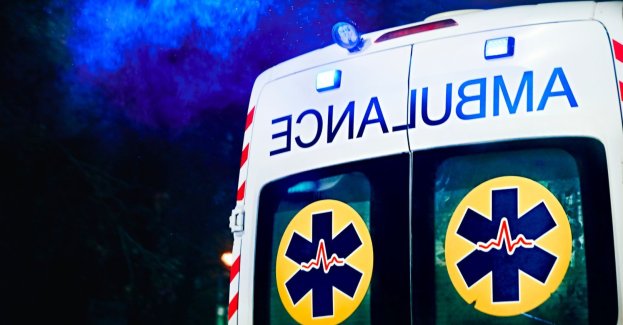 Wypadek szkolnego busa; dwoje dzieci w szpitalu