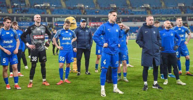 Ekstraklasa piłkarska - Ruch Chorzów pożegnał się z elitą