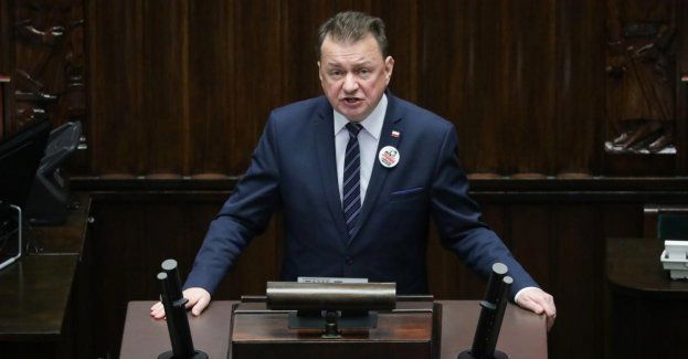 Składam pismo z żądaniem umożliwienie wykonywania mandatów poselskich Kamińskiemu i Wąsikowi