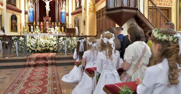 I Komunia św. w Kościele katolickim jest w III klasie, w prawosławnym - zaraz po chrzcie