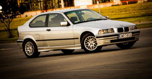 Driftowanie- czyli celowe wprowadzanie auta w poślig, czy warto?