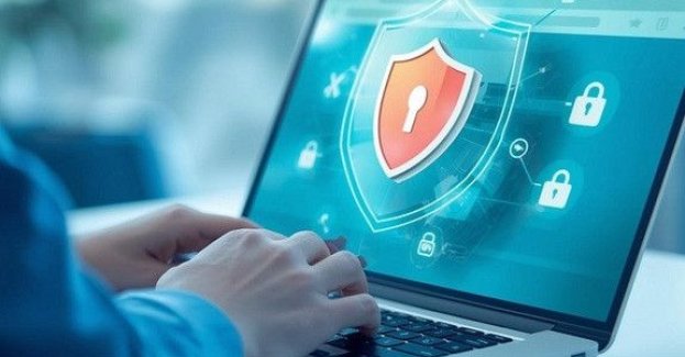Jak bezpiecznie robić grudniowe zakupy online