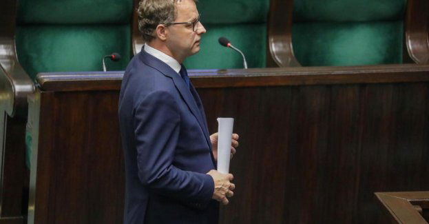 Przedstawienie zarzutów Romanowskiemu - prawnie bezskuteczne