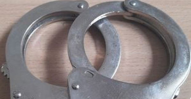 Małkińscy policjanci zatrzymali mężczyznę mającego orzeczoną karę pozbawienia wolności