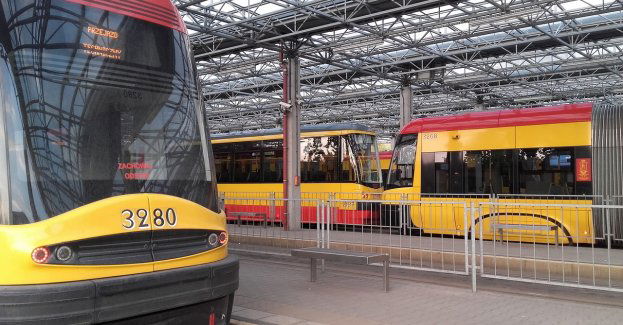 Utrudnienia w kursowaniu tramwajów w okolicy dworca Warszawa Wschodnia