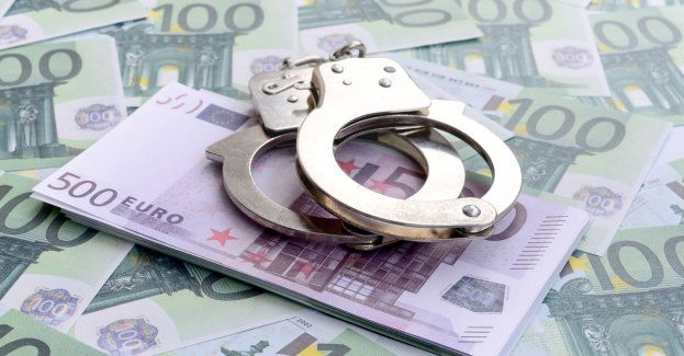 Włoch aresztowany za wypranie w Polsce ponad 35 mln euro