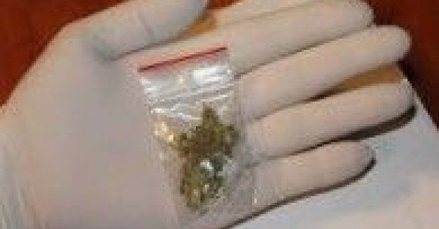 Alkohol we krwi, narkotyki w schowku – kierowca stanie przed sądem