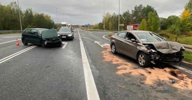 Nieustąpienie pierwszeństwa przejazdu przyczyna groźnie wyglądającej kolizji