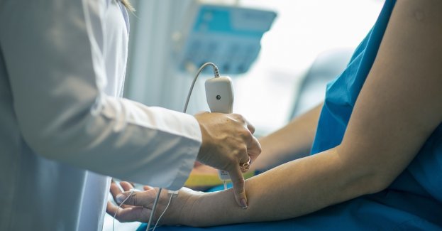 35-latek ujęty w sprawie oszustw w handlu sprzętem medycznym