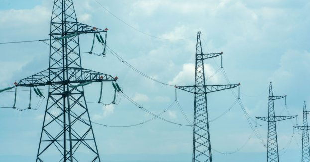 Ceny energii spadają i bez mrożenia
