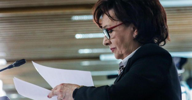 Przed komisją śledczą ds. wyborów korespondencyjnych przesłuchanie b. marszałek Sejmu Elżbiety Witek